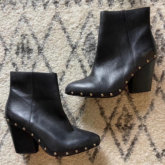 BDG black booties SIZE 7 - Picture 1 of 1